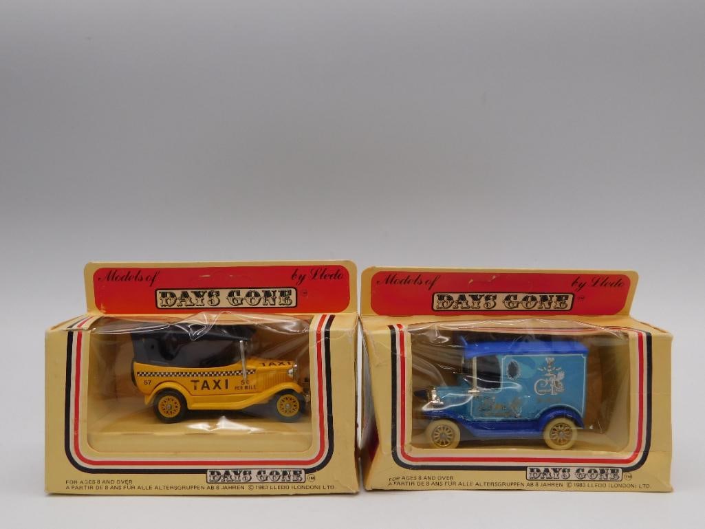 Lledo Days Gone Diecast Model Vehicle Pair, Boxed (1 of 2)