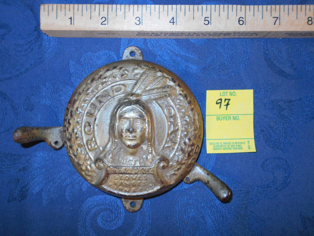 ROUND OAK STOVE CAST IRON STOVE DAMPER ADVERTISING: See Photos for measurements and condition.