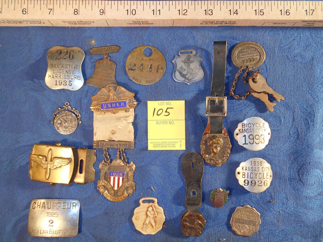 EARLY BADGES LICENSES, HUCKSTER, POLITICAL, CHAUFFER: ANHAUSER BUSCH FOB, 1928 REPUBLICAN CONVENTION USHER PIN, EARLY BASEBALL FOB