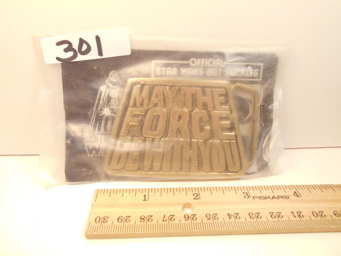 STAR WARS BELT BUCKLES ADVERTISING VINTAGE SOLID BRASS (1 of 3)