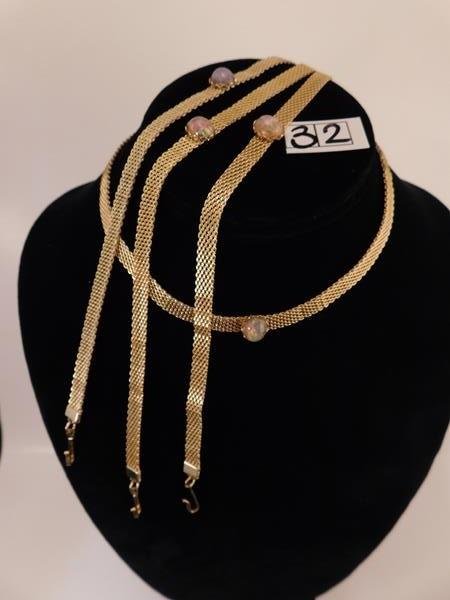 OPAL CHOKER NECKLACES: Please see photo for measurements and dimensions. Thank you for shopping at Hatman Auctions. This is the first of many online auctions that will feature one of the United States Largest collections of