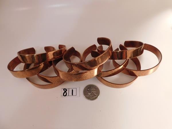 COPPER CUFF BRACELETS VINTAGE (1 of 1)