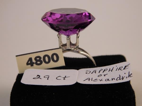 29CT SAPPHIRE OR ALEXANDRITE LOOSE STONE GEM: Please see photo for measurements and dimensions. Thank you for shopping at Hatman Auctions. This is the first of many online auctions that will feature one of the United States Largest collections of