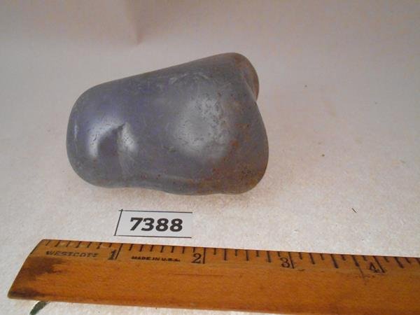 BLUE CHALCEDONY AGATE NODULE ROCK STONE SPECIMEN: Thank you for attending HATMAN AUCTIONS! This is one of a series of auctions where we are selling one of the largest collections of rocks in the United States. Please see photos for measurements and d