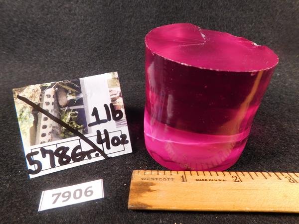 LAB GROWN RUBY 578 GRAMS (1 of 5)