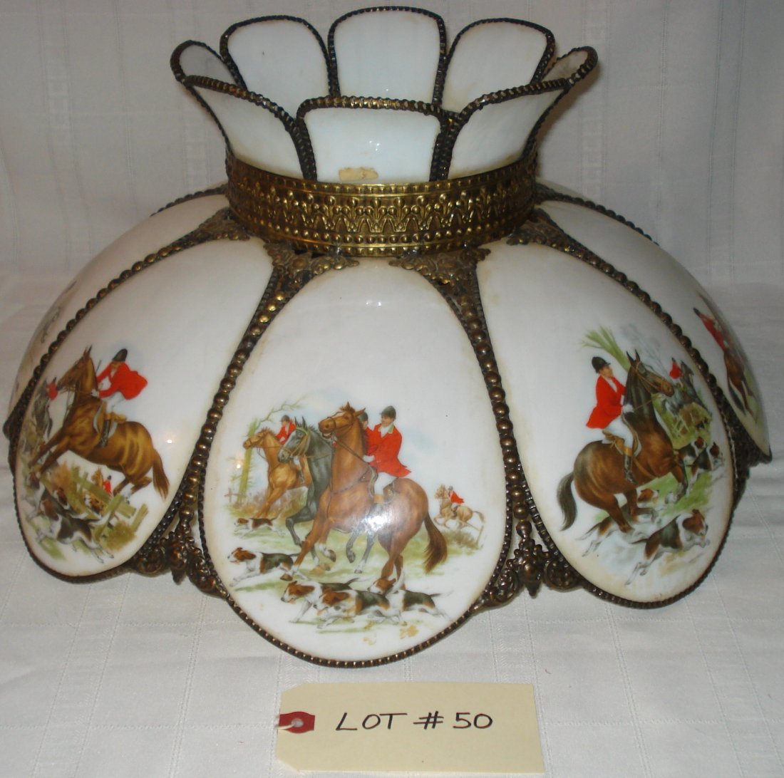 lamp shade: lamp shade with 8 panels. fox hunt scene. diameter:19 1/4 inches (49cm). height:10 inches (25cm)