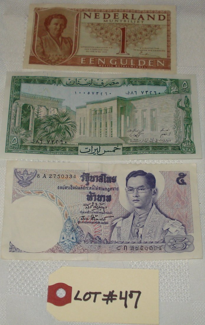 assorted international paper money: assorted international paper money notes: Netherlands (1 gulden from 1949), banque du liban (5 livres), thailand