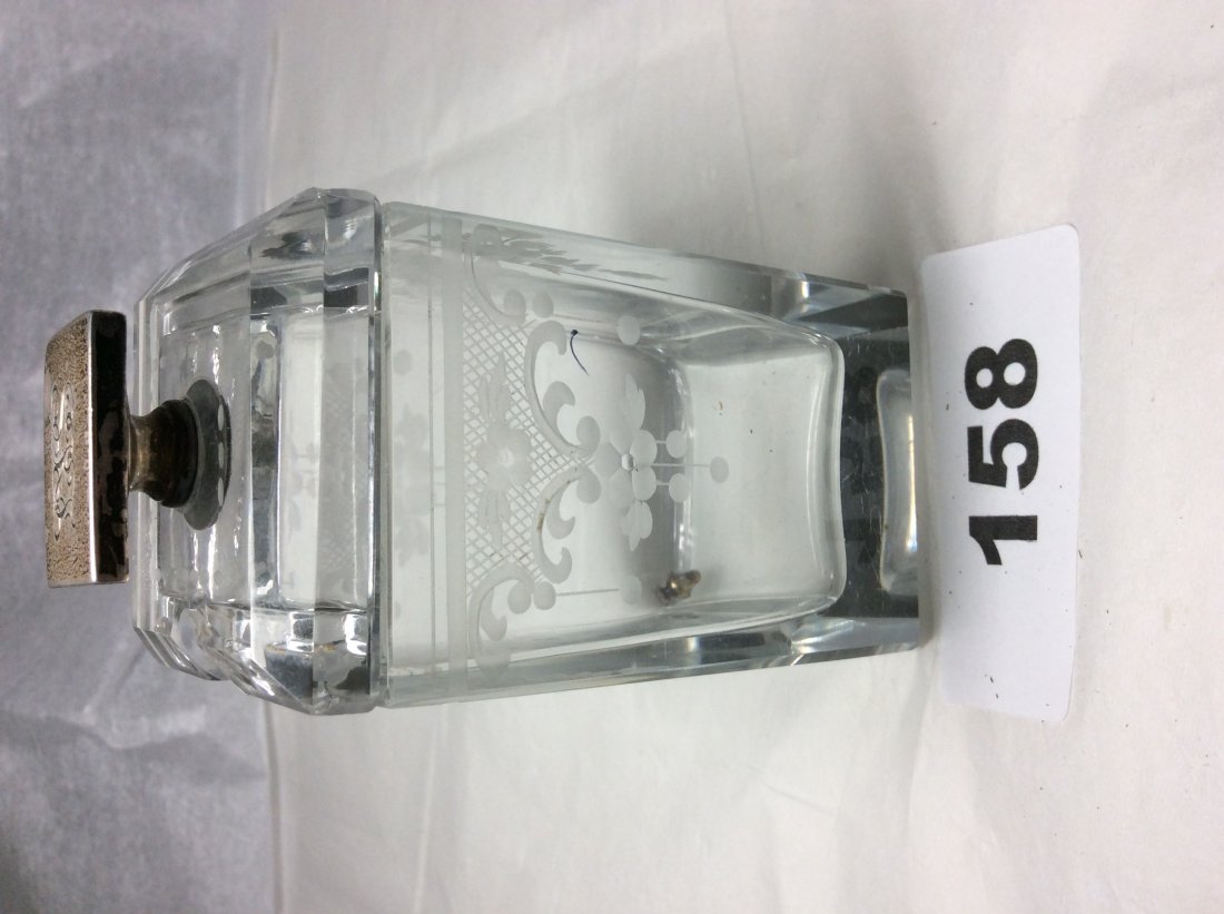 Hawkes Sterling Top Carved Crystal Relish Jar (1 of 3)