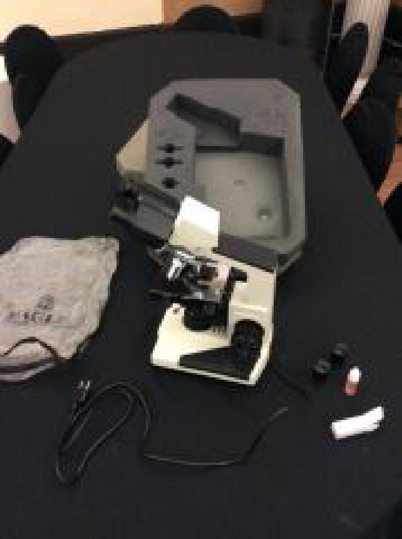 Eagle Microscope Model CM240 (1 of 9)