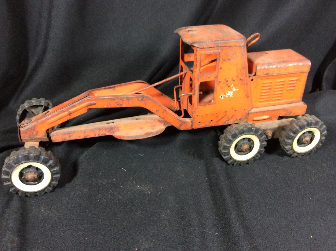 Li'l Beaver Tractor: .