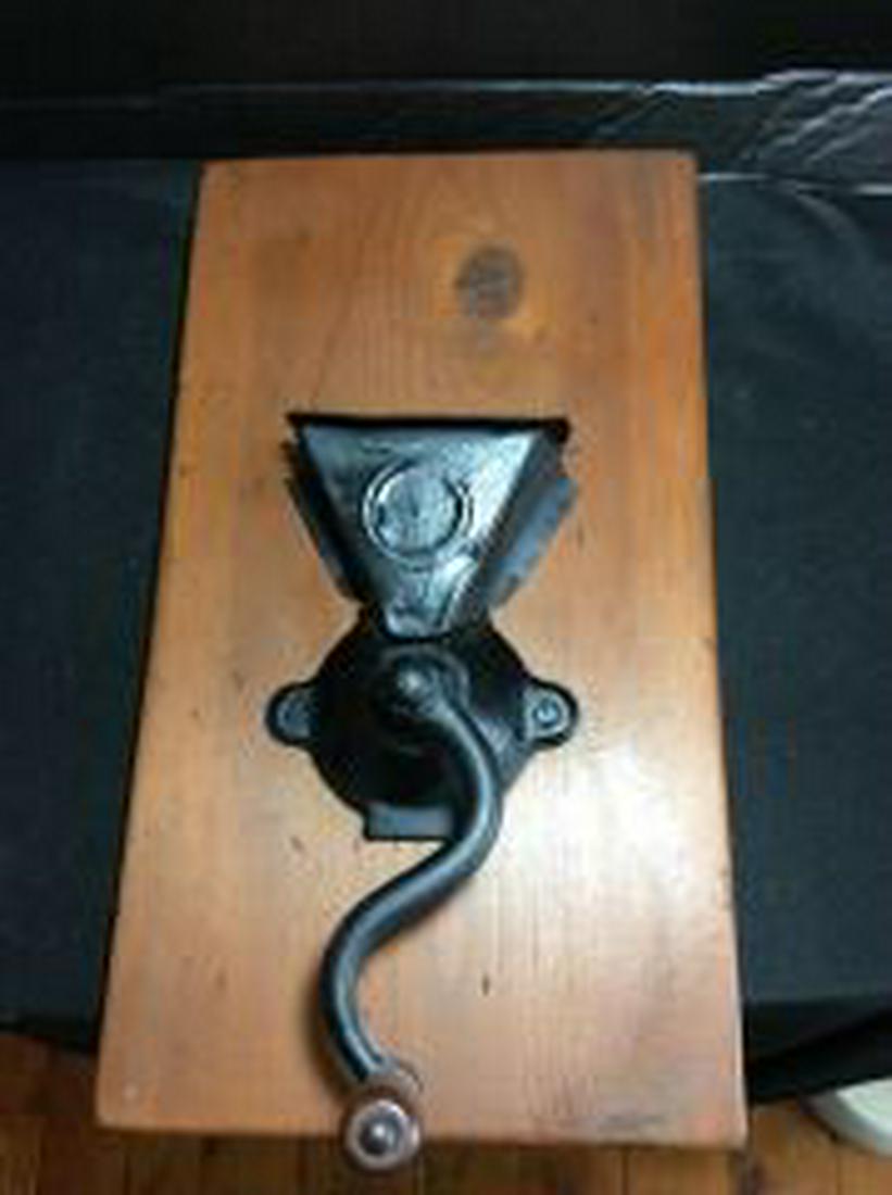 Hanging Coffee Grinder (1 of 4)