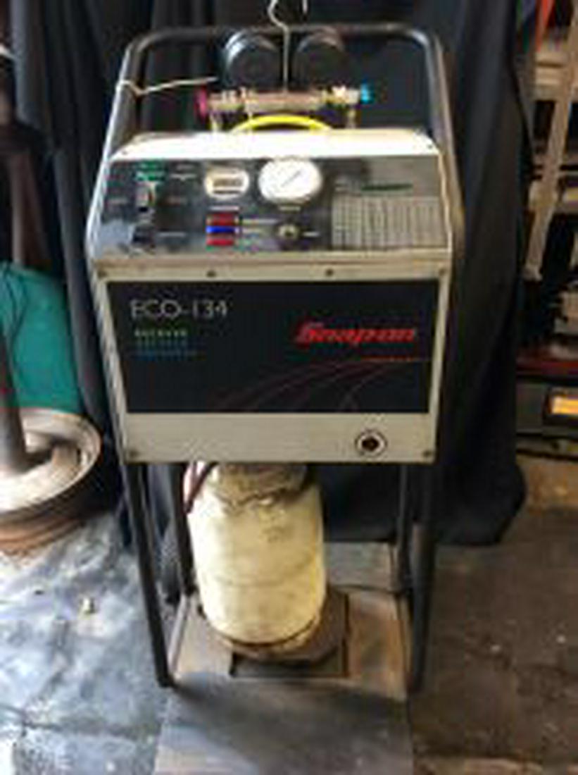 Snap-On Air Conditioning Tester for Automobile ECO-134: ECO-134