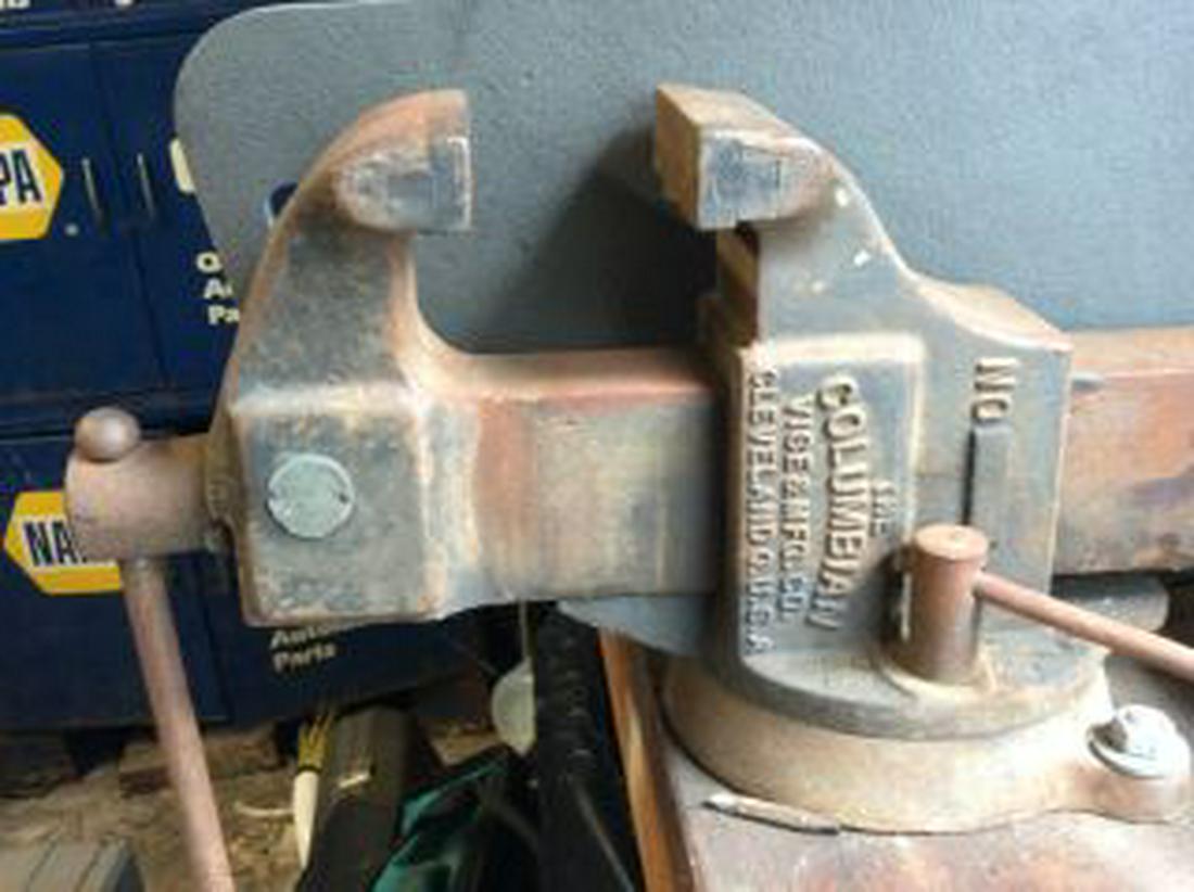 Columbian Bench Vice Made in Cleveland (1 of 7)