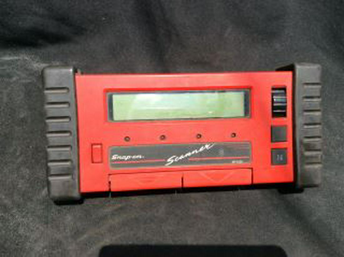 Snap On Scanner Model MT2500: Model MT2500