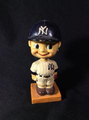 1960's Bobble Head Nodder NY Yankee Brown Square 1960s (1 of 7)