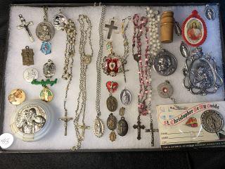 Religious Medals Collection. Nice Early Pieces (1 of 4)