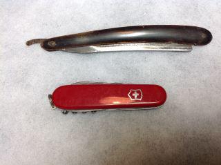 Swiss Army Officers' Knife & Straight Razor Straight: Straight Razor in org. box