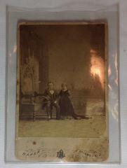 Antique CDV Photo P.T. Barnum & Wife .: .