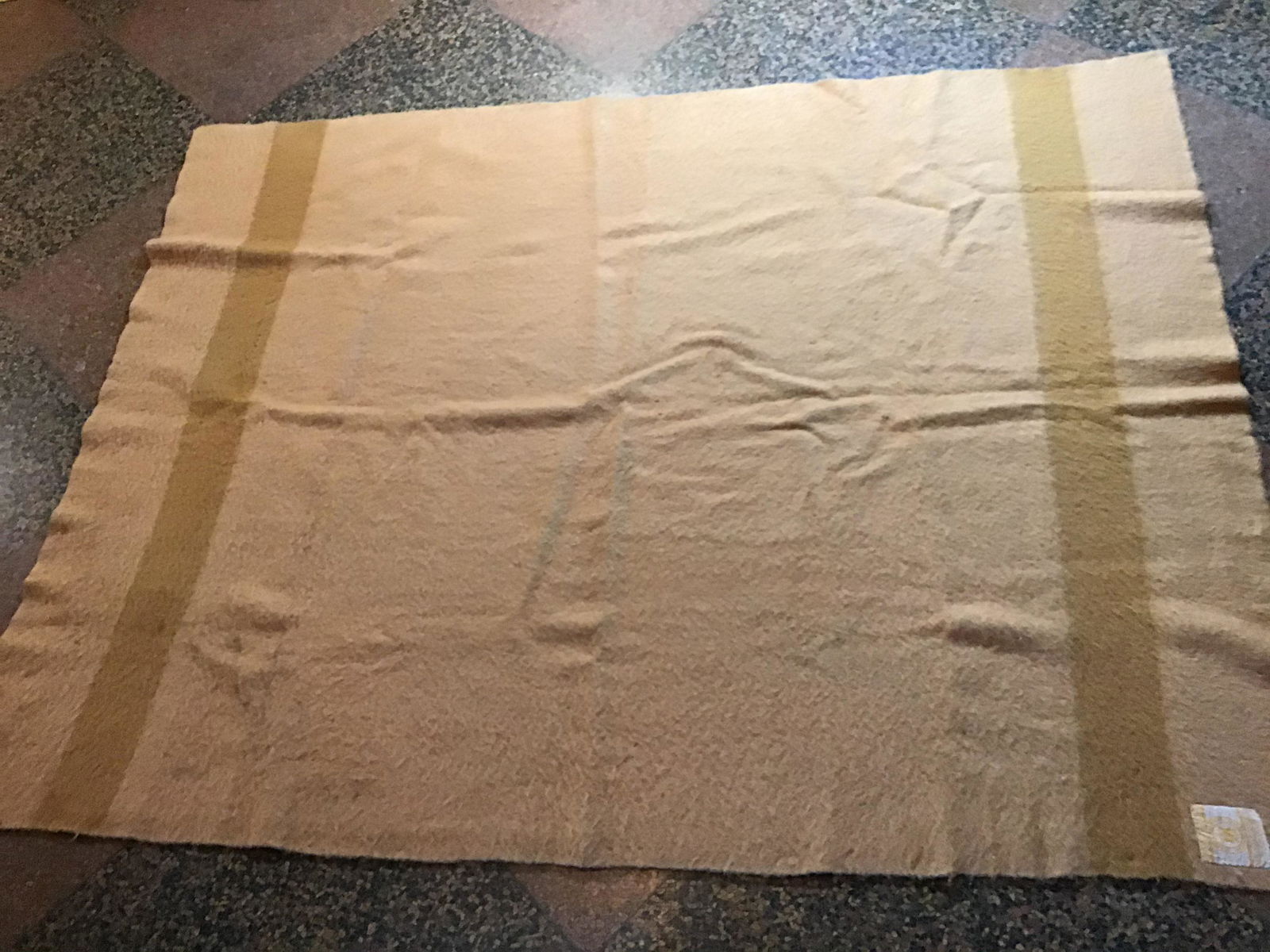Hudson Bay Wool Blanket - Tan & Brown Stripped measures (1 of 5)