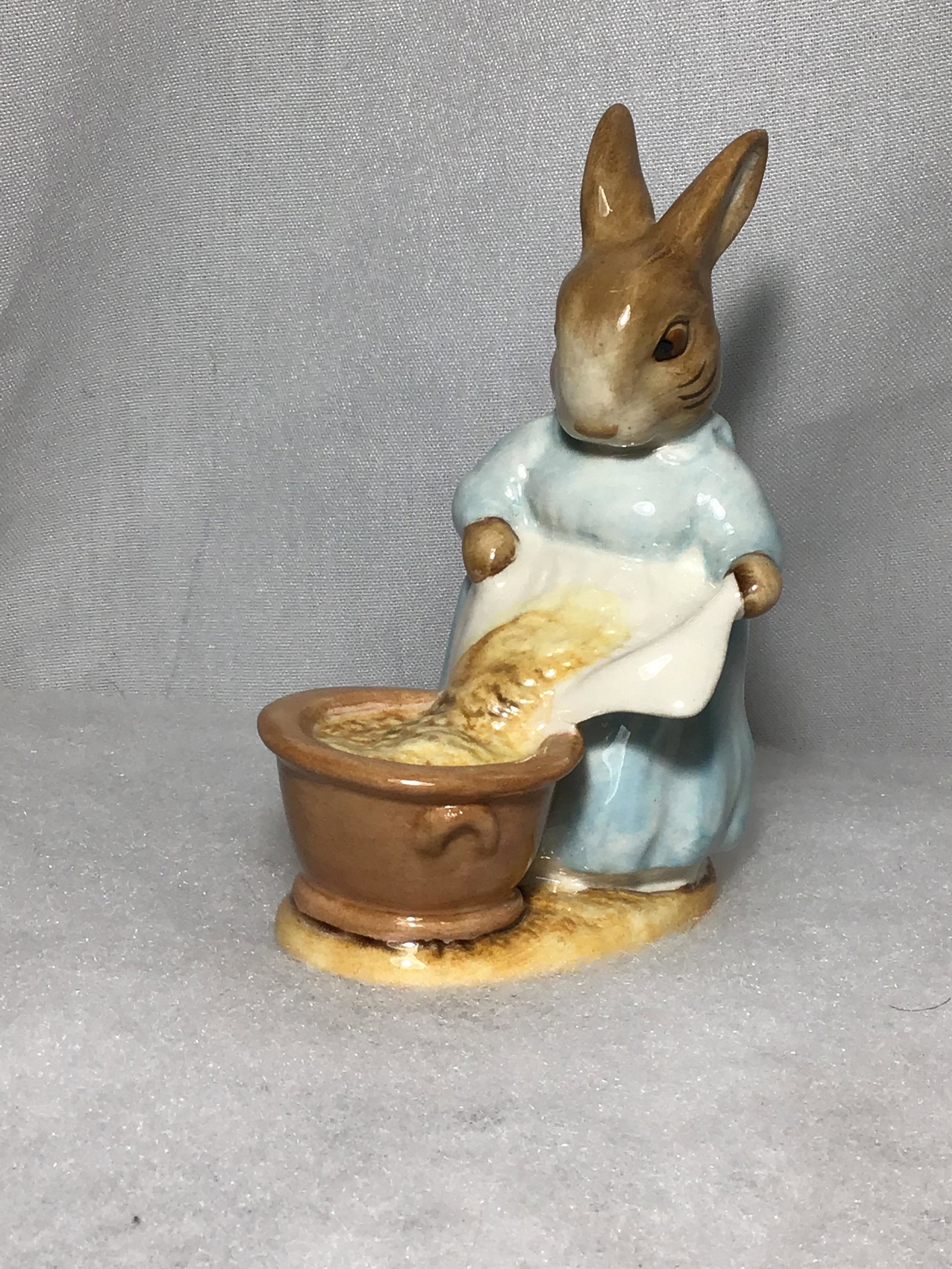 Beatrix Potters Cecile Parsley .: .