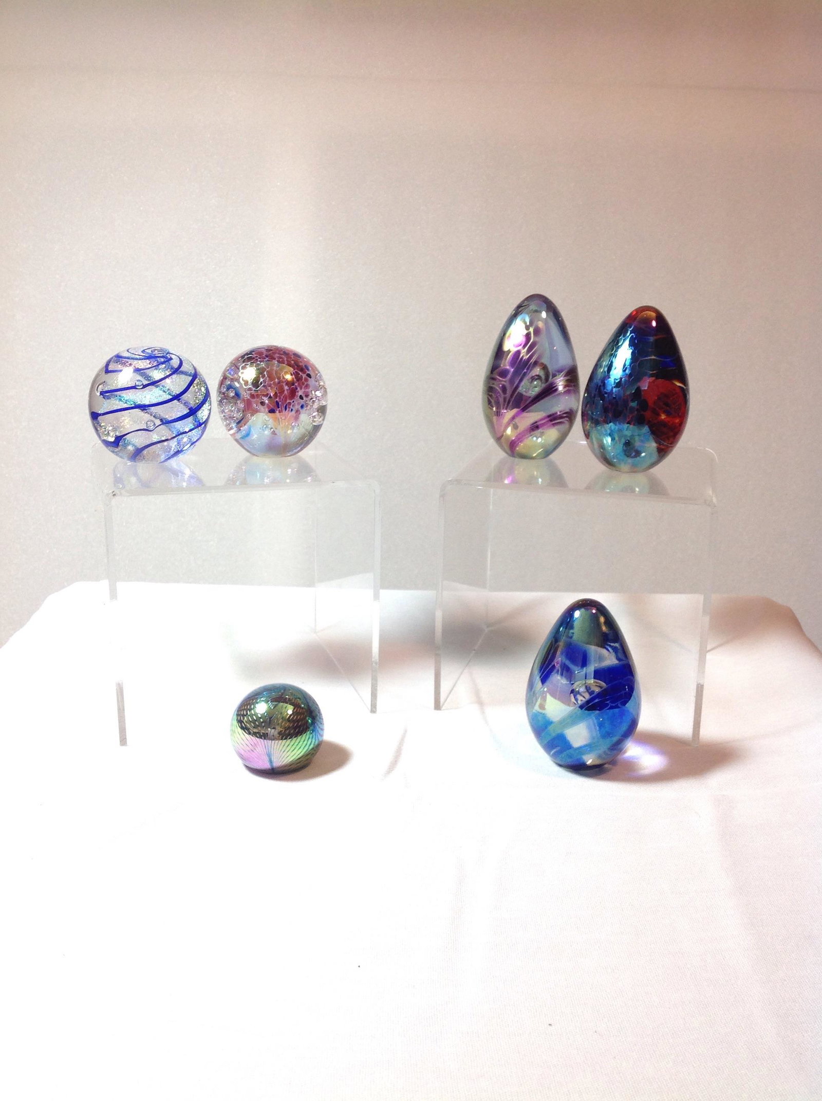 Art Glass Eggs And: spheres 2.5"T x1sphere 1.75"T