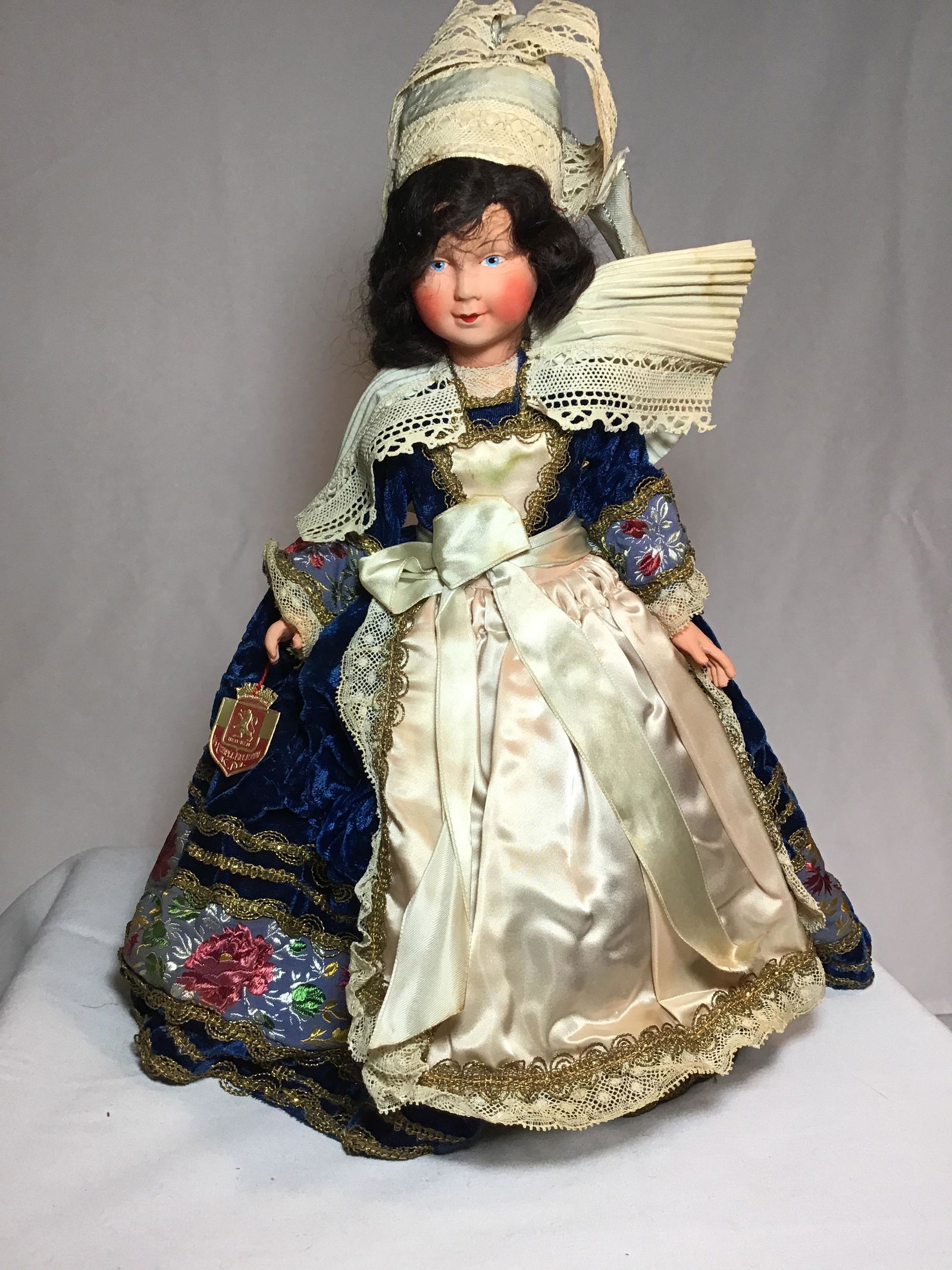 French Doll â€œLa PoupÃ©e Breionne?Â16?Â Tall Hand (1 of 7)