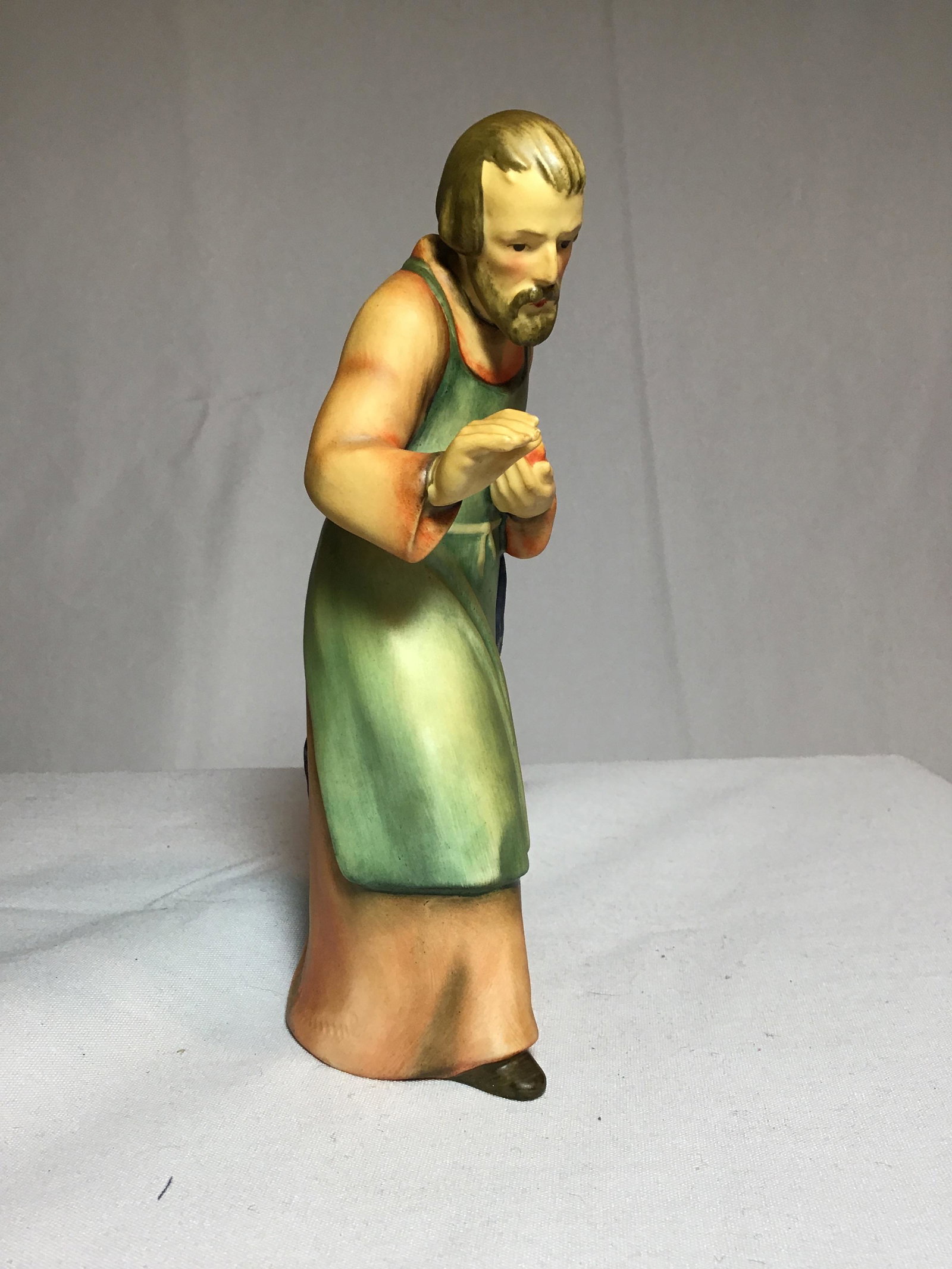 Wiseman Hummel 214/B 7.5?Â Tall: .