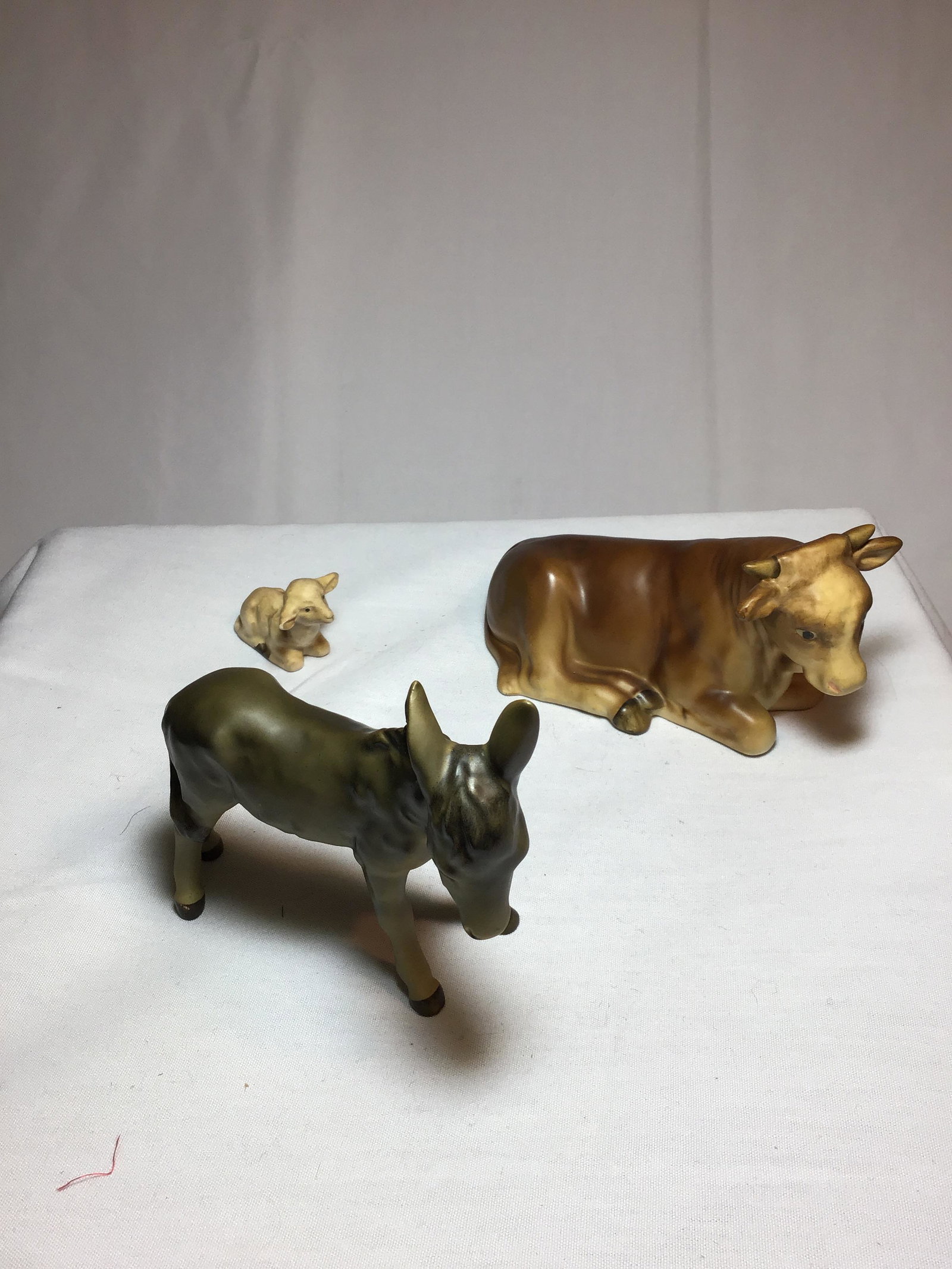 Hummel Figurines manger animals: .