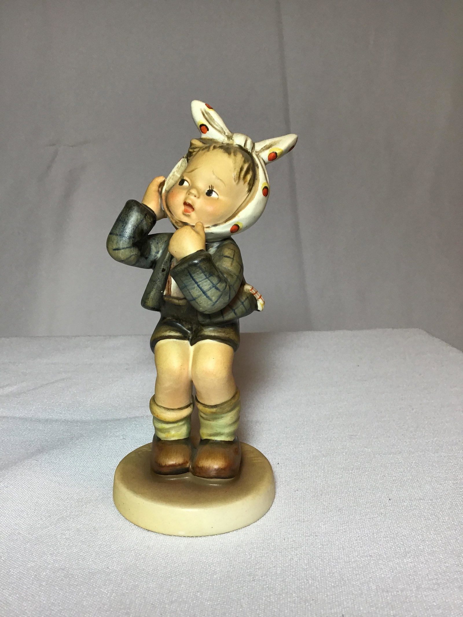 Hummel Figurine â€œThe Toothache?Â #217: .