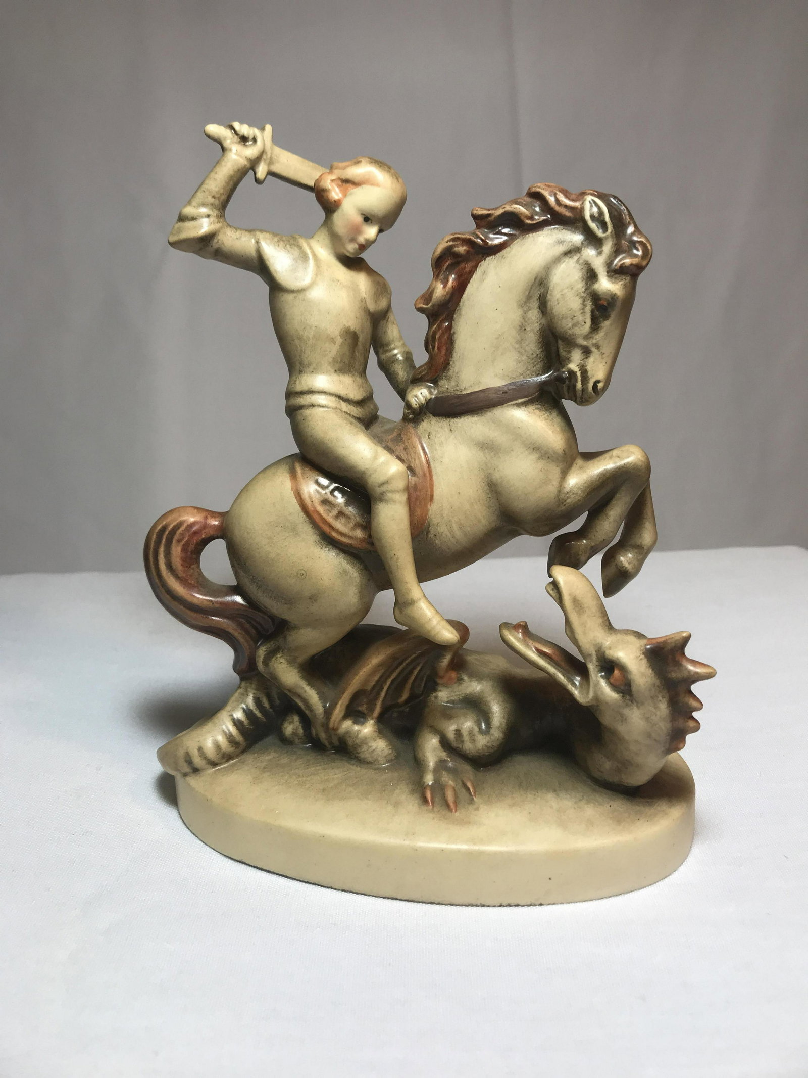 Hummel Figurine â€œSt George?Â 6x3.5x7?Â: .