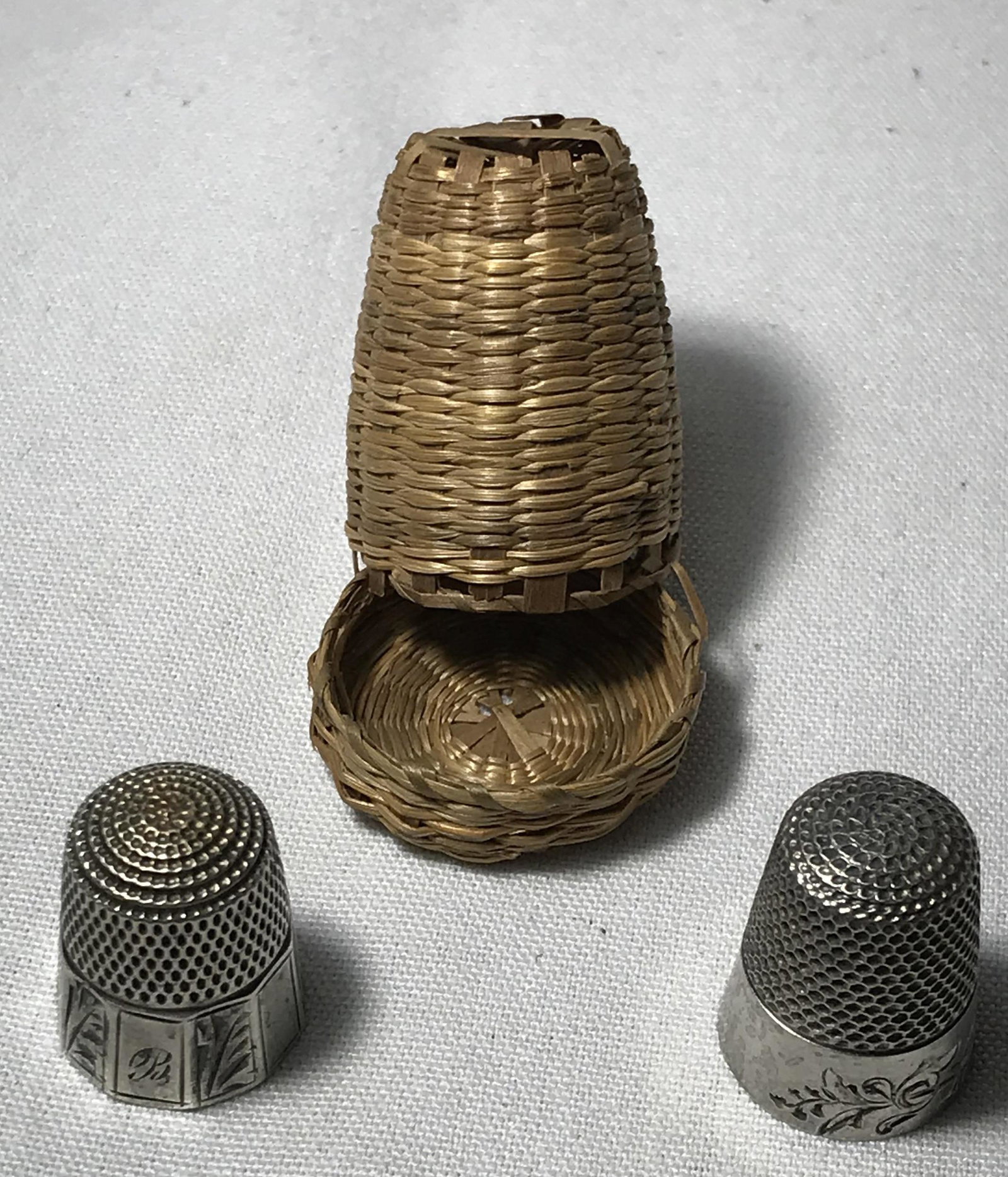 Antique Thimbles 2 silver w Woven Thimble case: .