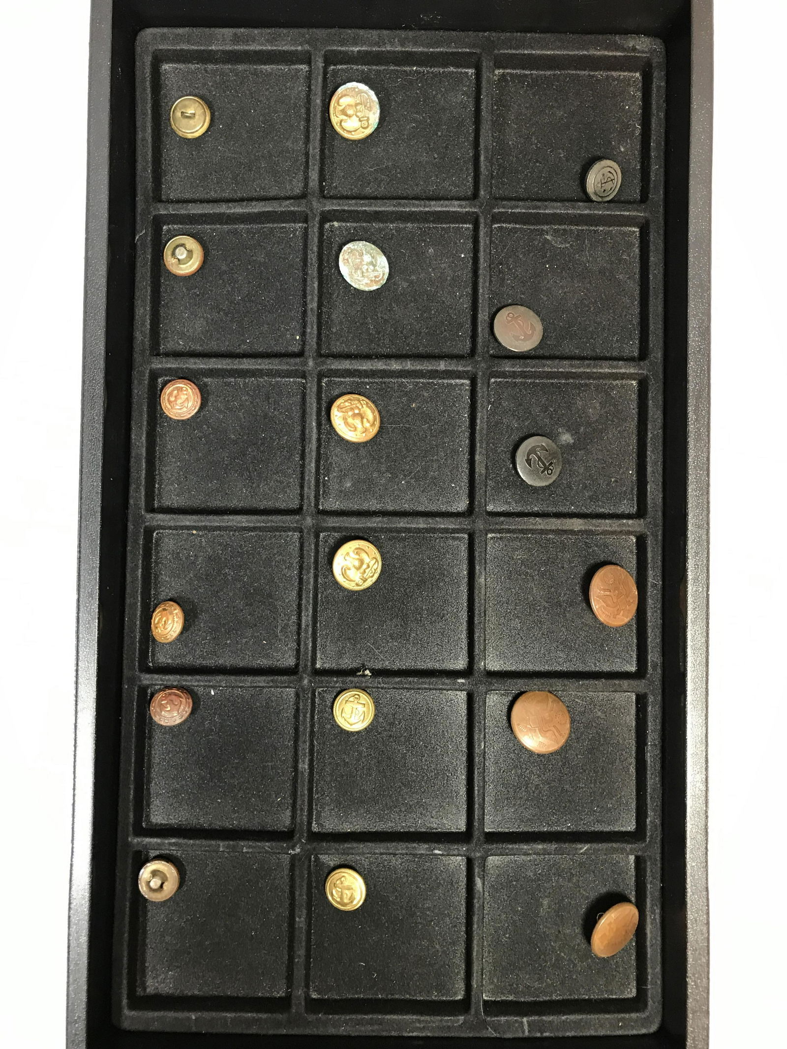 Civil War, WWI Buttons Unmatched Sets and pairs Nice (1 of 13)