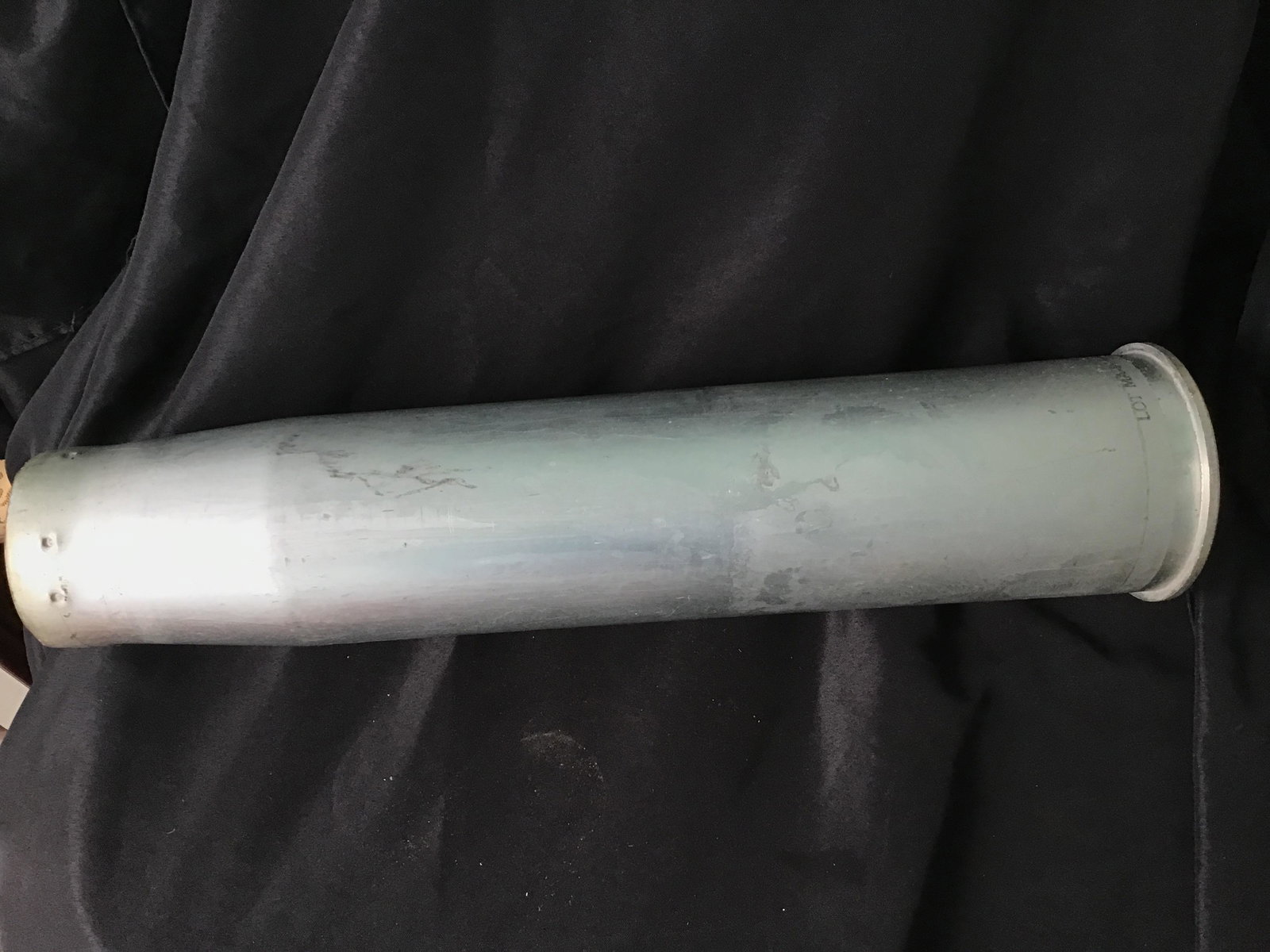 105mm Artillery Shell 1970 Vietnam Era . (1 of 5)