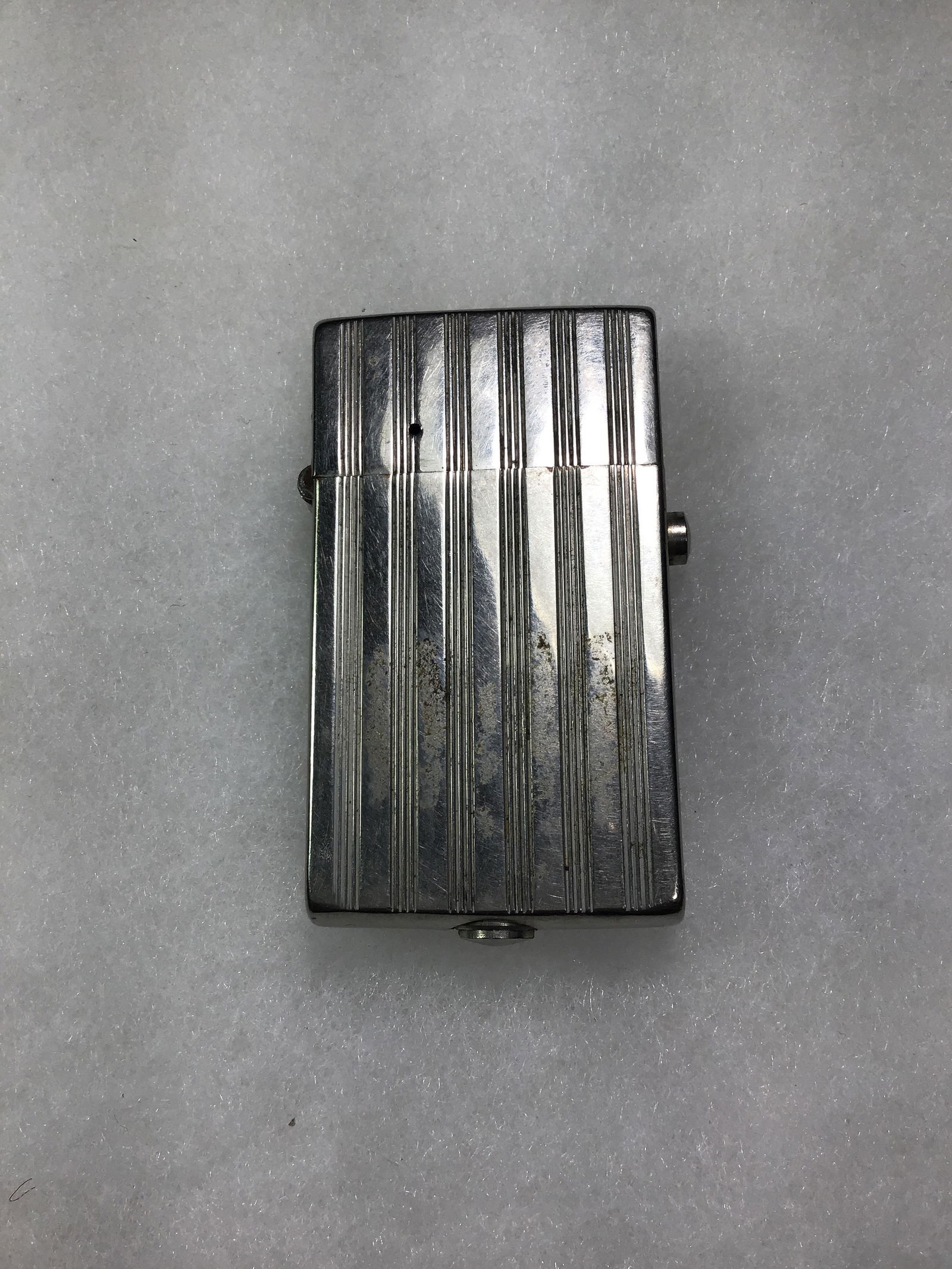 HW German Lighter . (1 of 4)