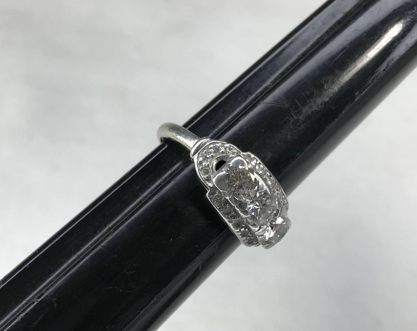 Platinum Diamond Ring 1 karat of Diamonds Size 6.5 (1 of 3)
