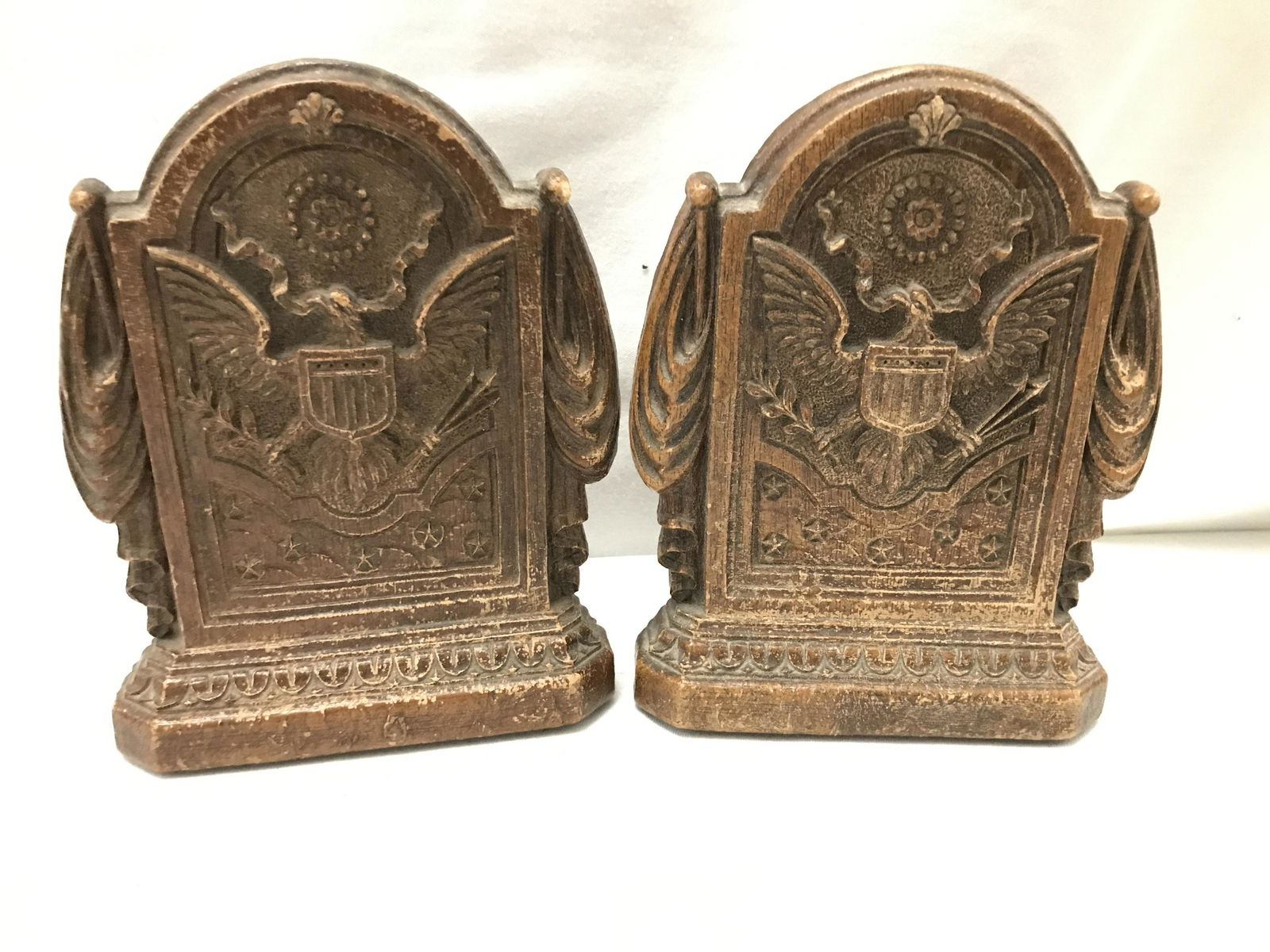 Syroco Boy Scout Bookends made in Syracuse . (1 of 5)