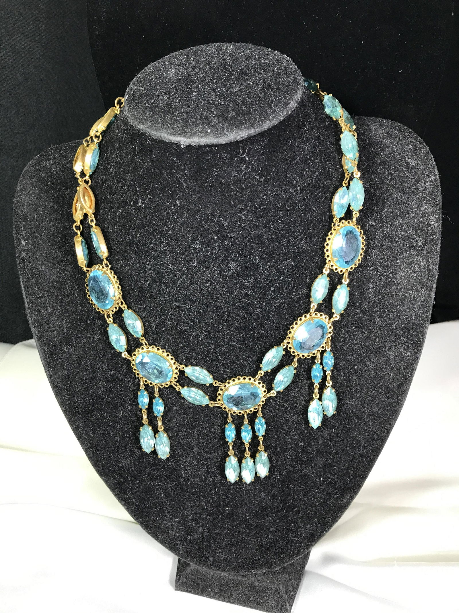 Vintage Costume Gold Filagree Necklace Blue topaz (1 of 6)
