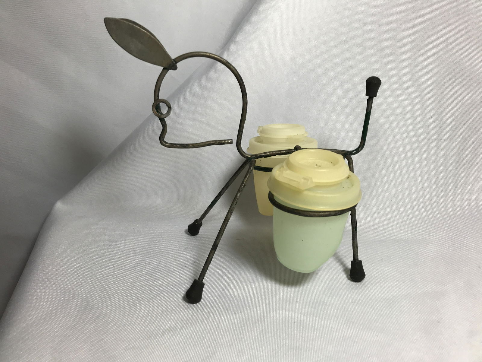 Frederick Weinberg-style Rabbit Design Salt & Pep: Measures 6.5 inches long