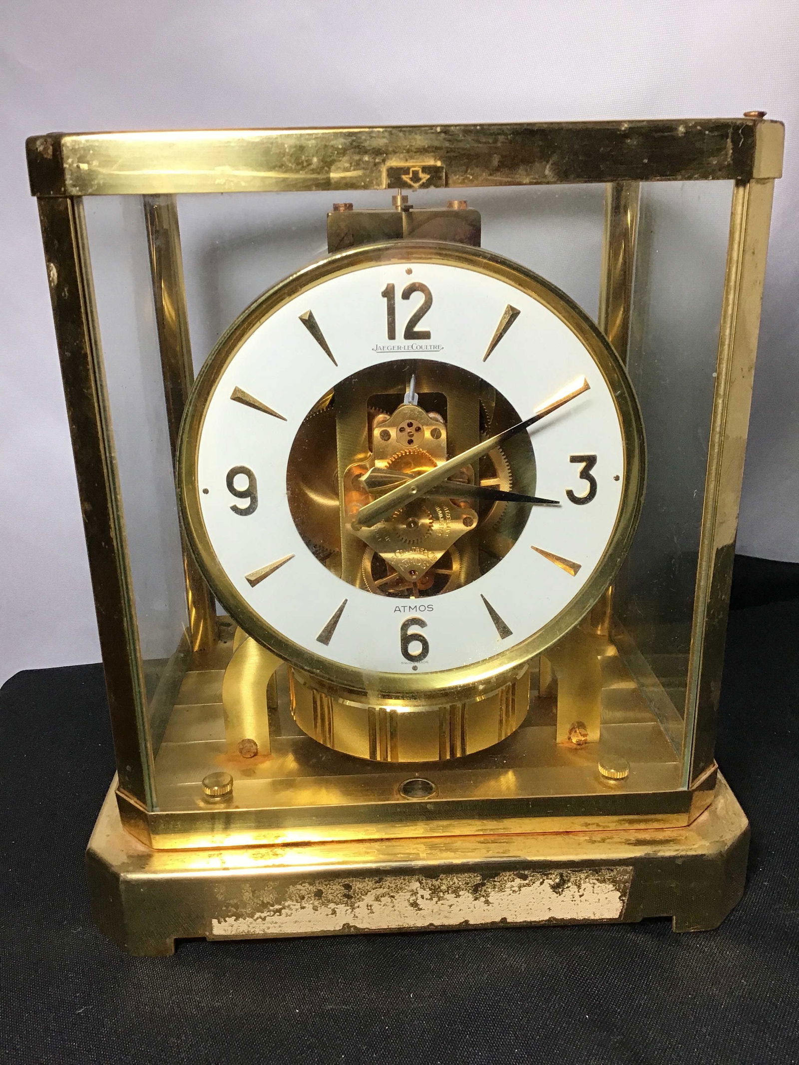 Jaeger Coultre Atmos Mantle Clock Measures 9.5 inches (1 of 7)