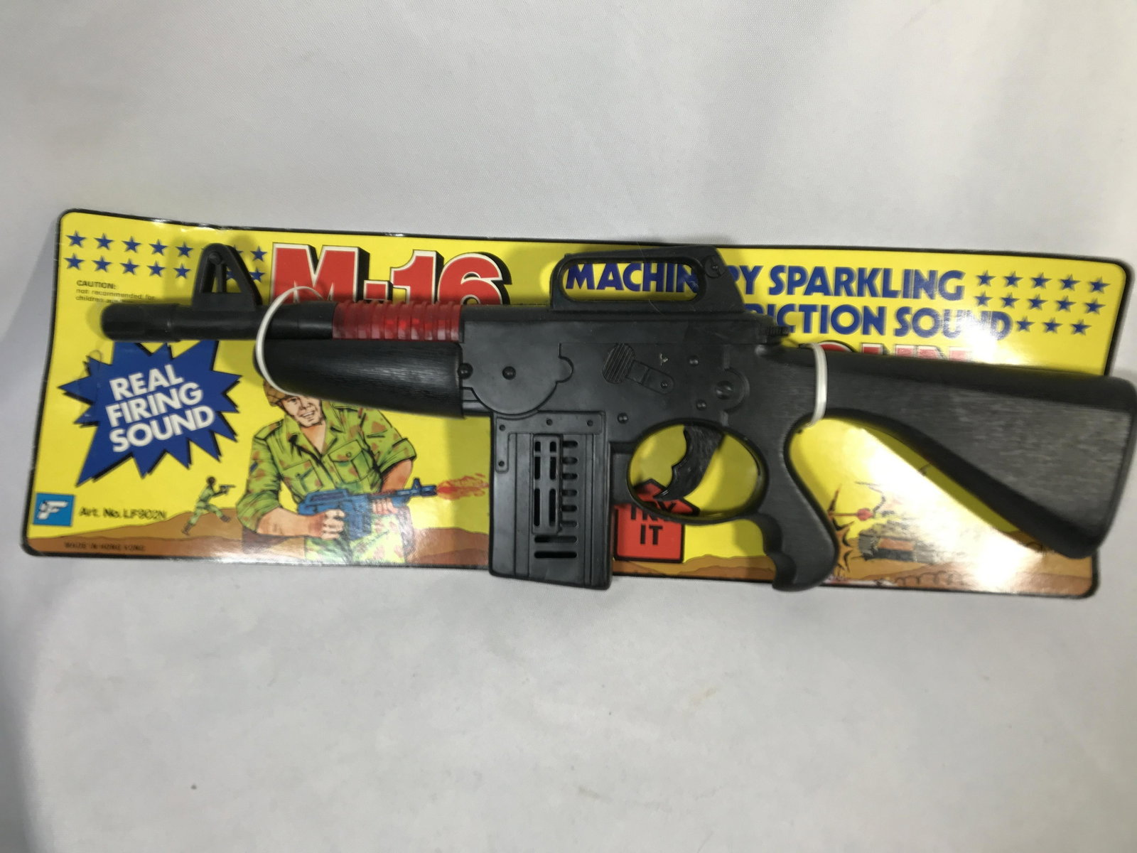M 16 Toy Gun With Sparkling Friction Sound: With Sparkling Friction Sound