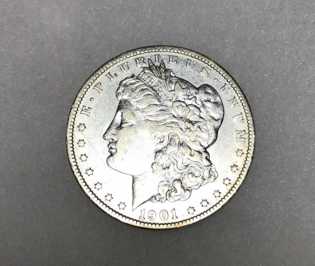1901-O Morgan Head Dollar& Brilliant &  Uncirculated! (1 of 2)