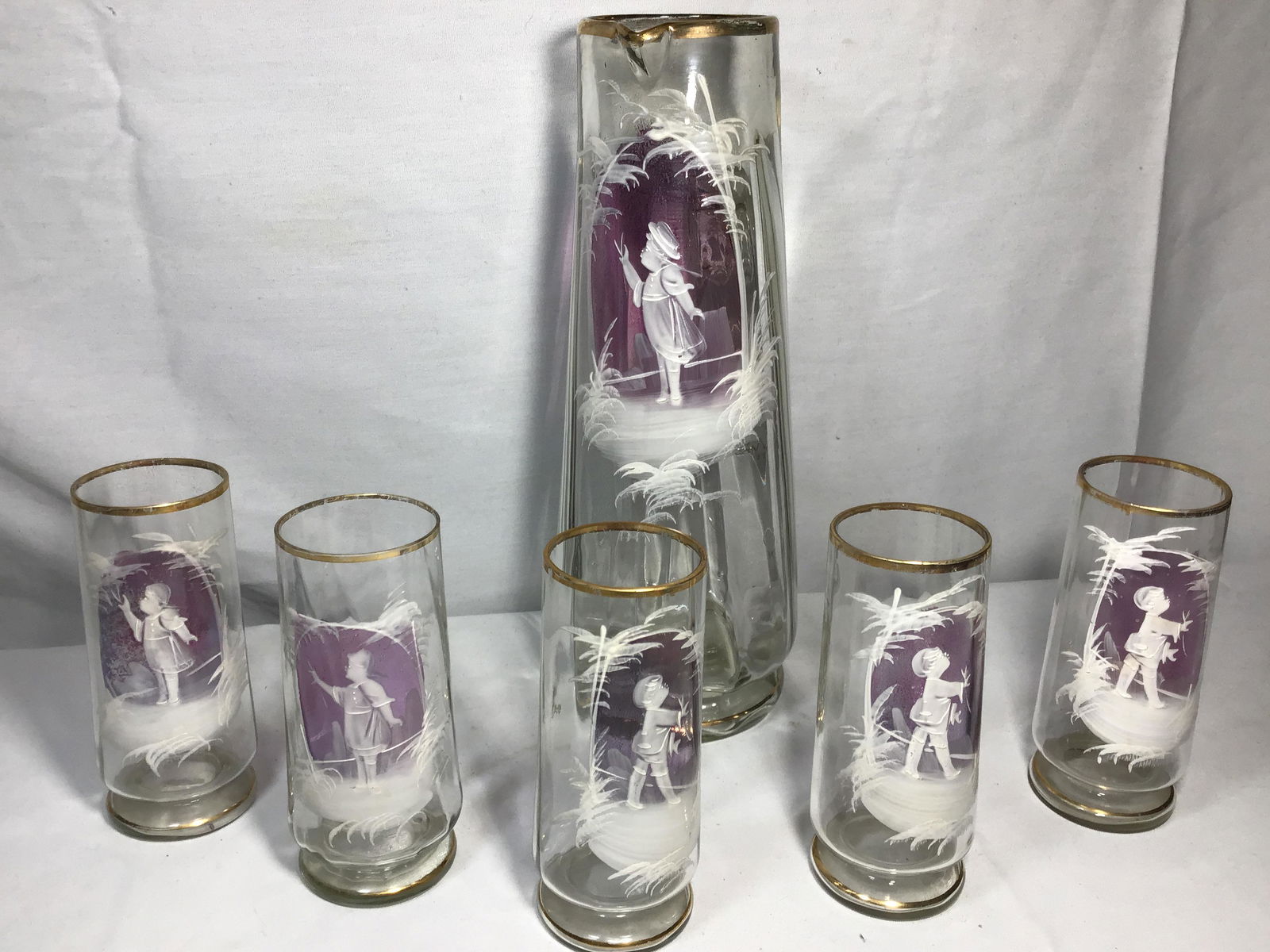 Mary Gregory Ice Tea Serving Set Pitcher and 5 glasses Pitcher measures 13 inches (1 of 5)