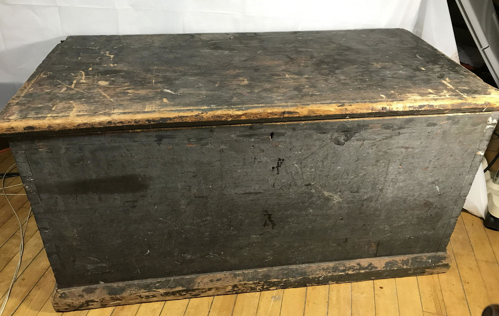 Six Board Tool Chest w/ Inner Tool Drawers Great (1 of 13)