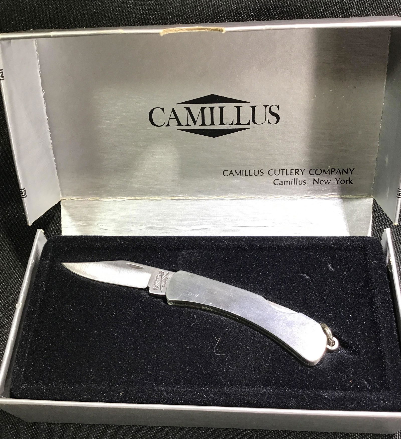 Camillus Silver Sword Knife In original box (1 of 6)