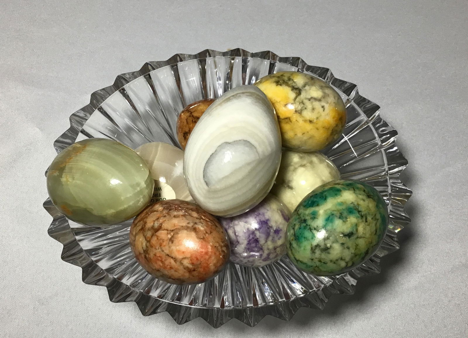 Genuine Imports Onyx Eggs Made in Mexico 10 eggs (1 of 3)