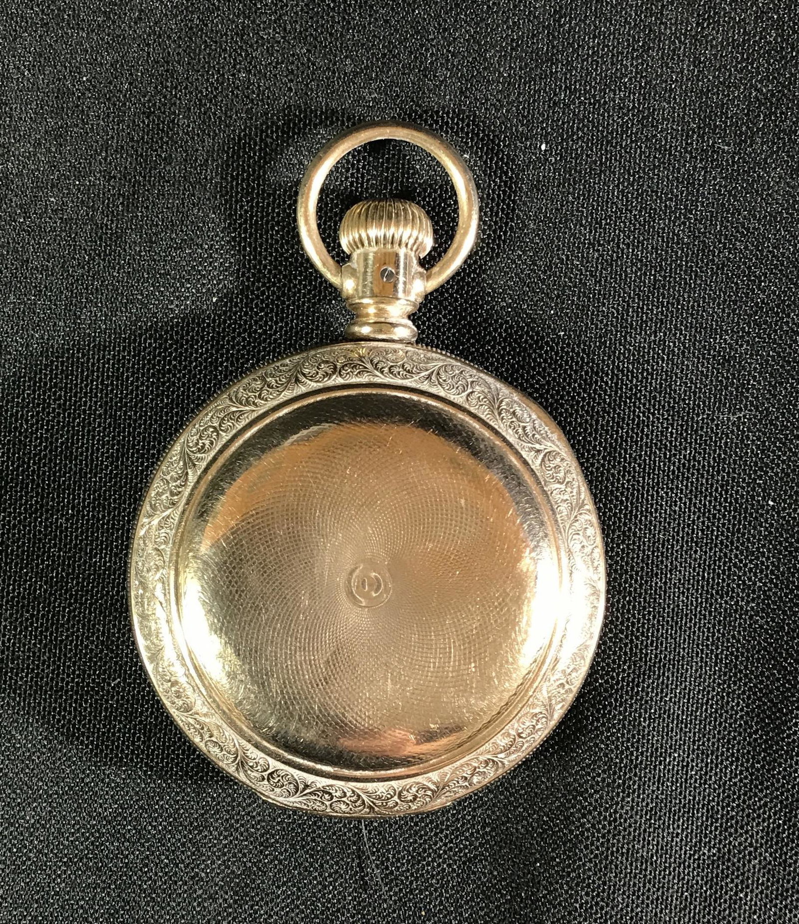 Pocket Watch w/ Hunter's Case - Elgin works diameter measures 2 inch (1 of 11)