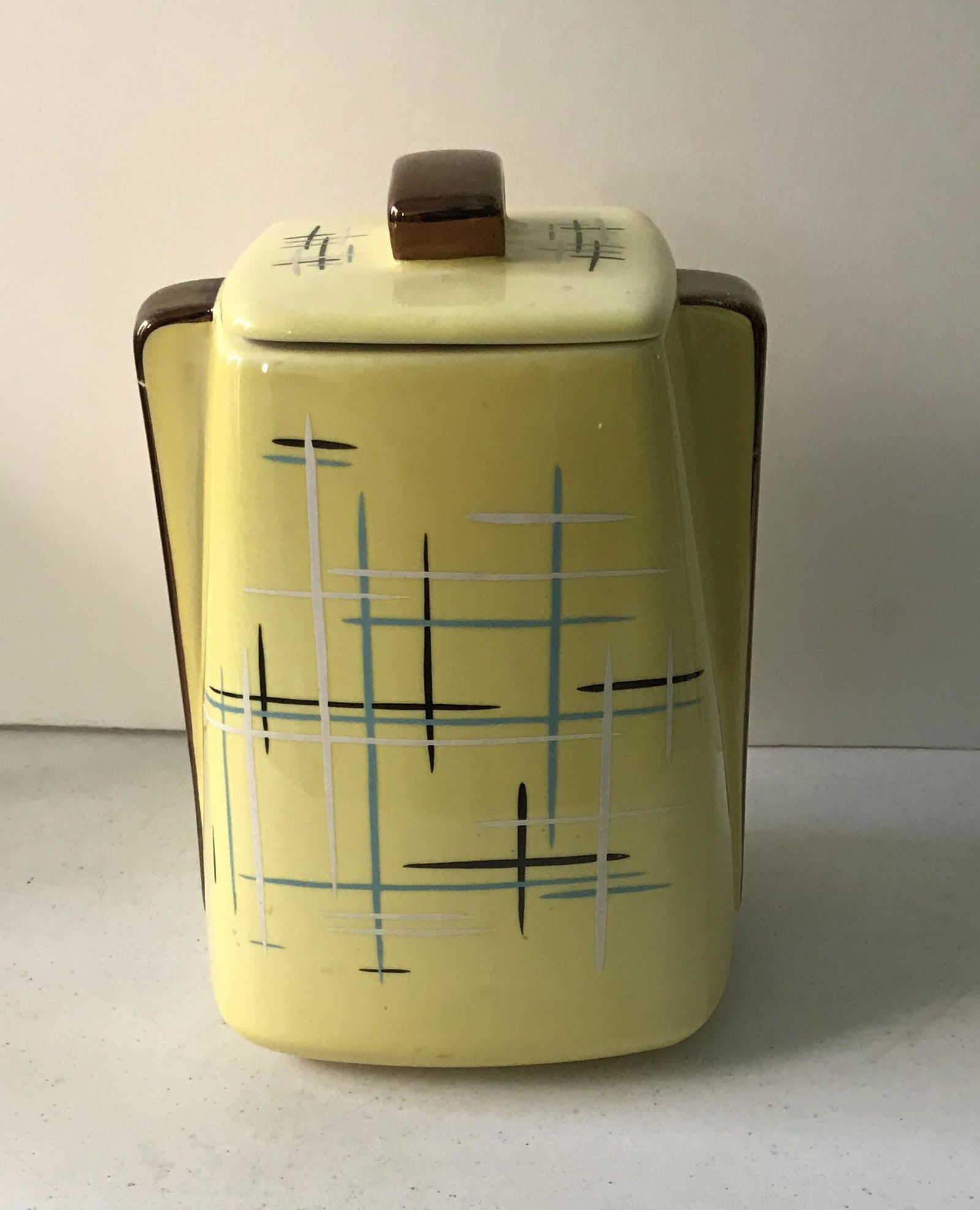 Retro cookie jar .: .