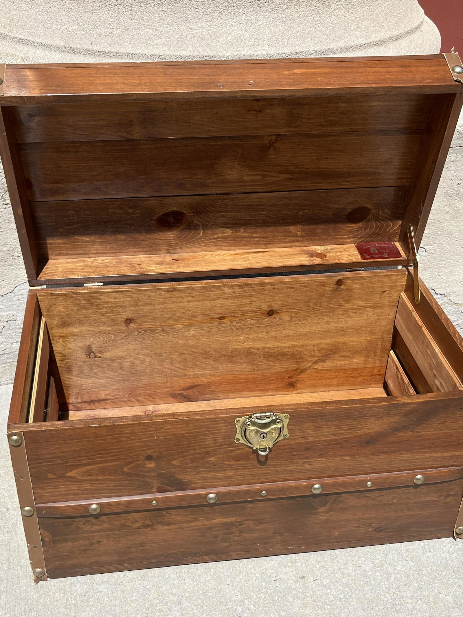Jenny Lind Trunk Reproduction Toy chest/shipping trunk -  needs new (1 of 8)