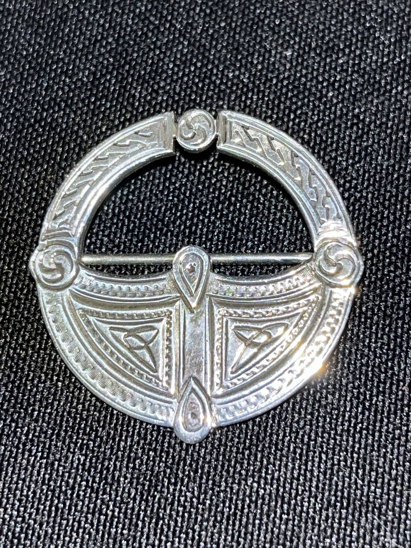 Vintage Celtic Kilt Pin Stamped piece w/ Victorian hinge , Measures 1.5 inches diameter (1 of 4)