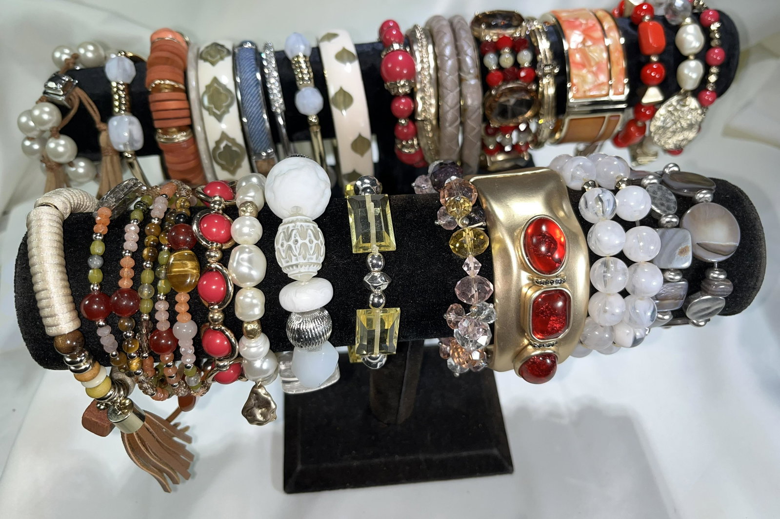 Costume Bracelet Collection Nice Large collection!: Nice Large collection!